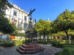 Plaza de Santa Cruz